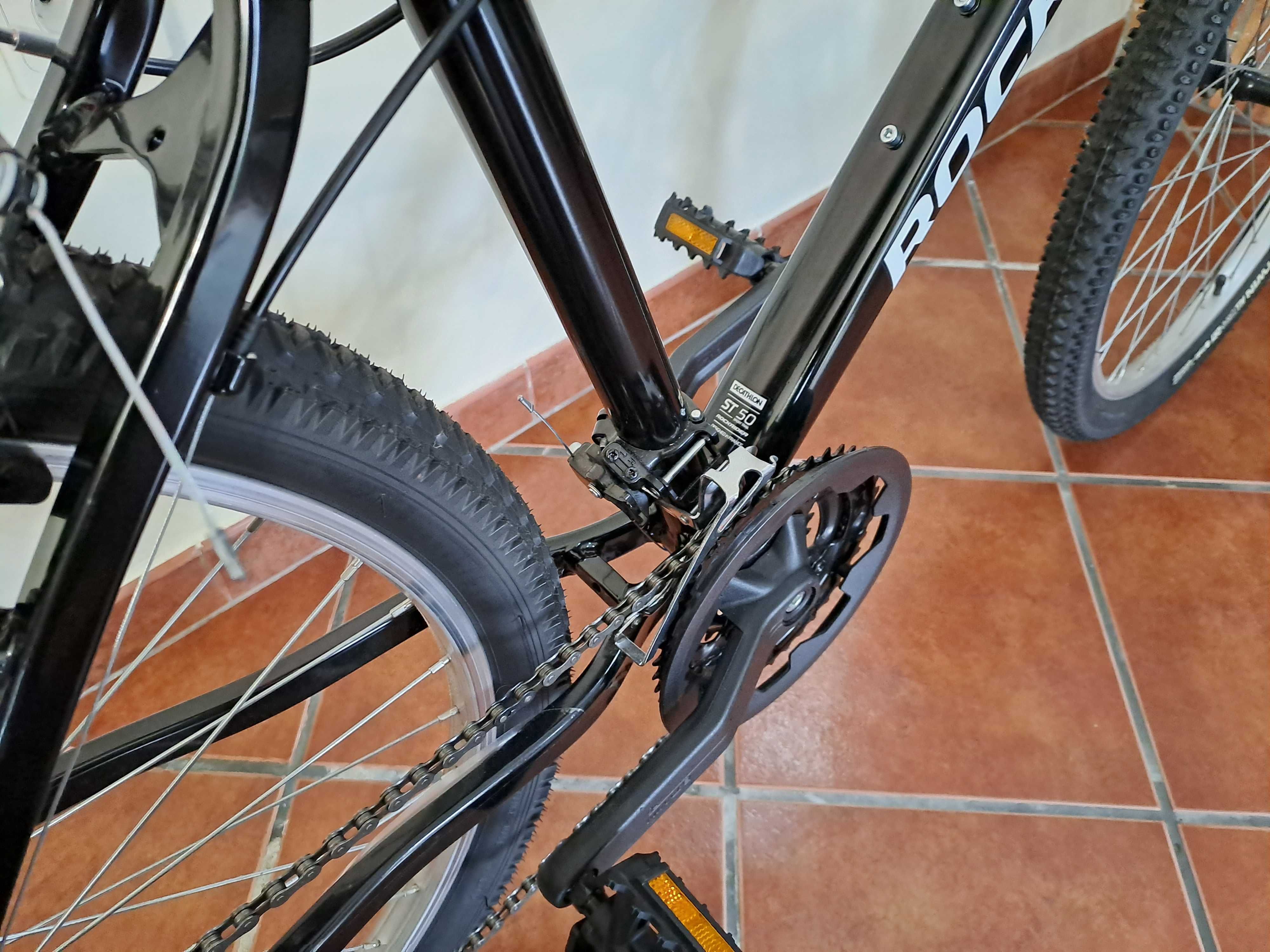 Bicicleta Rockrider ST 50 (NOVA), tamanho L, roda 26