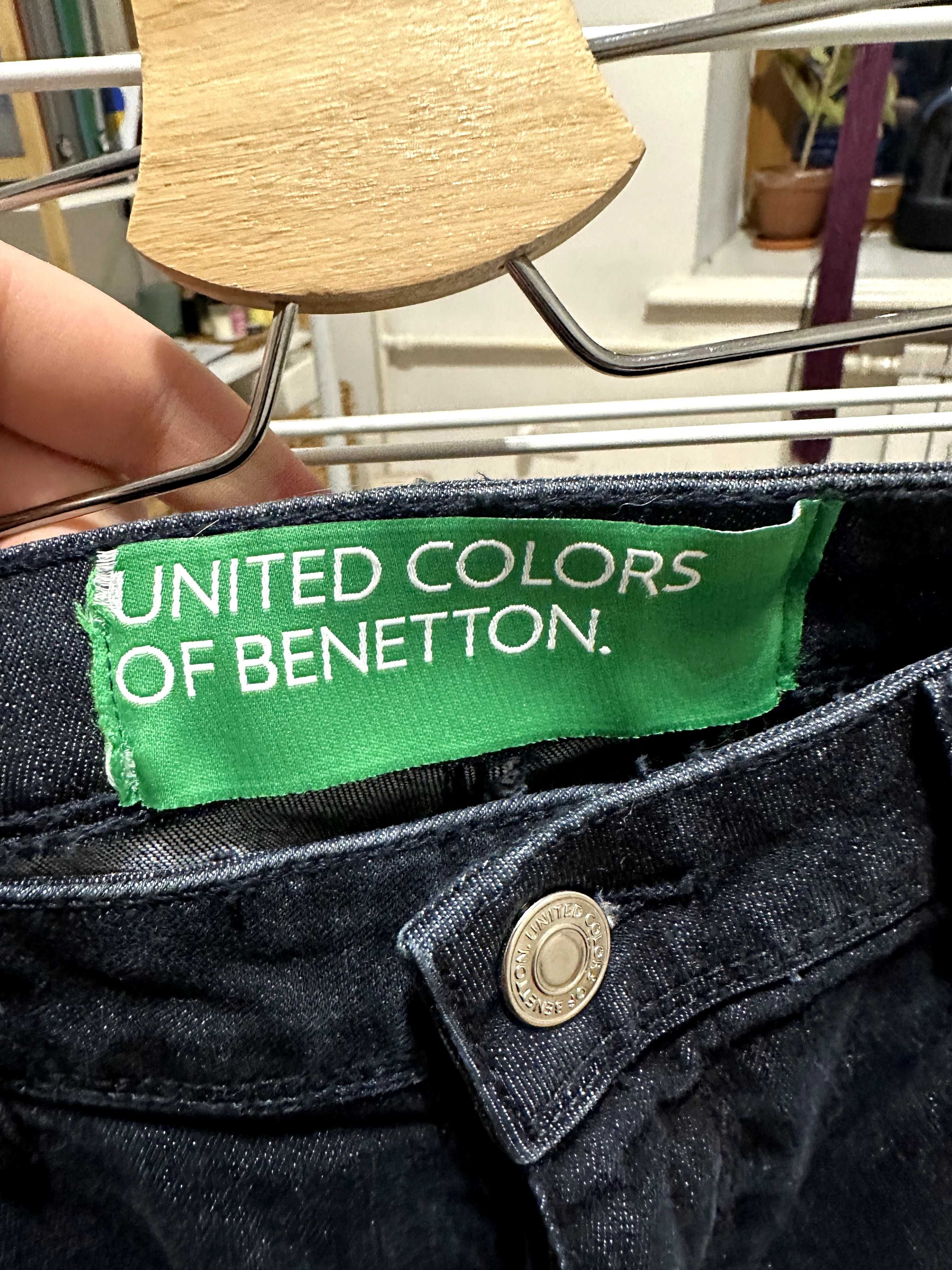 Жіночі темно-сині джинси United Colors of  Benetton