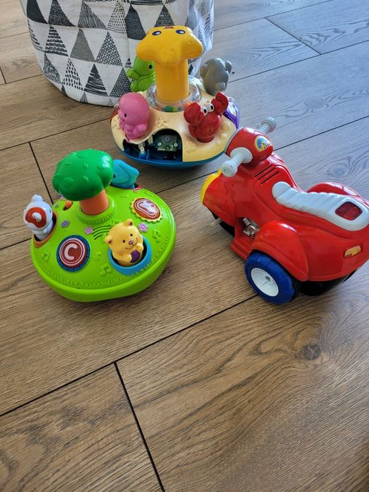 Zestaw zabawek uszkodzone