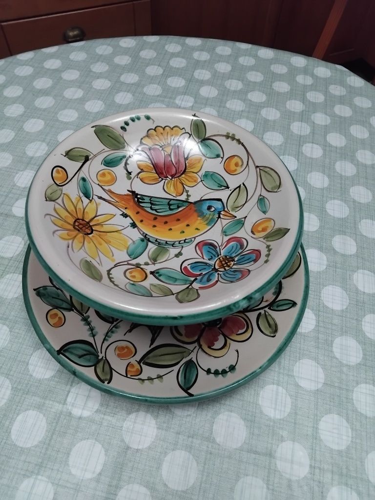 Taça e prato pintado muito bonito