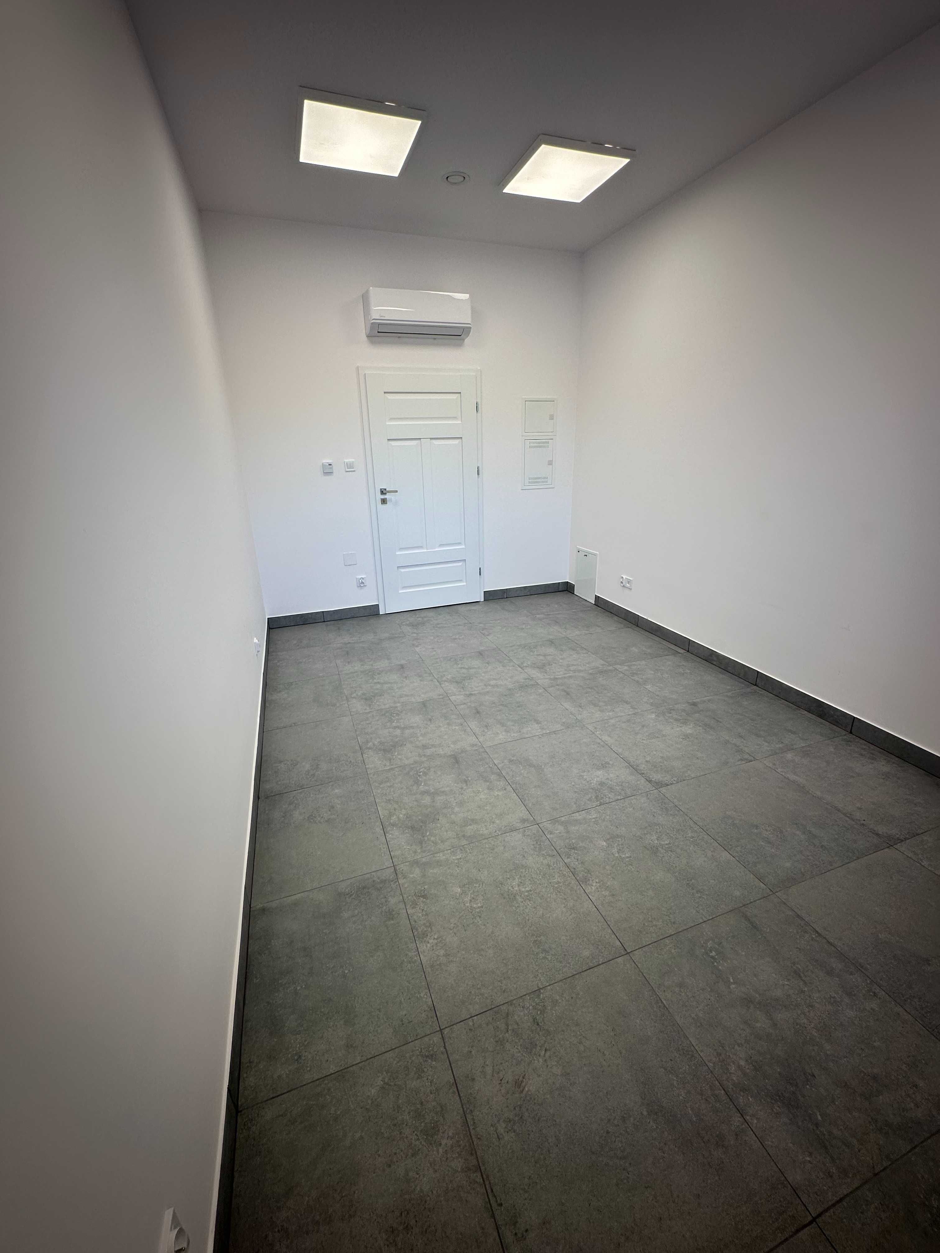 Wynajmę lokal 14 m2 w centrum Łasku, ul. Warszawska - Srebrne Pasaże
