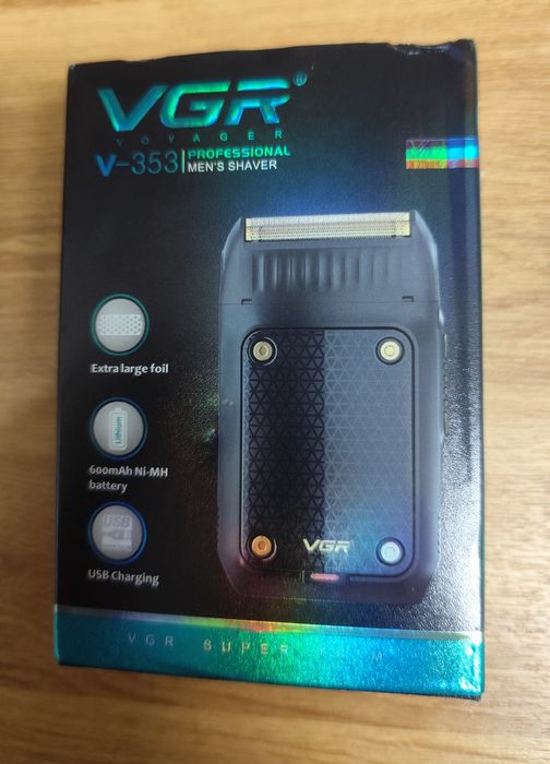 Máquina de cortar cabelo e fazer acabamentos