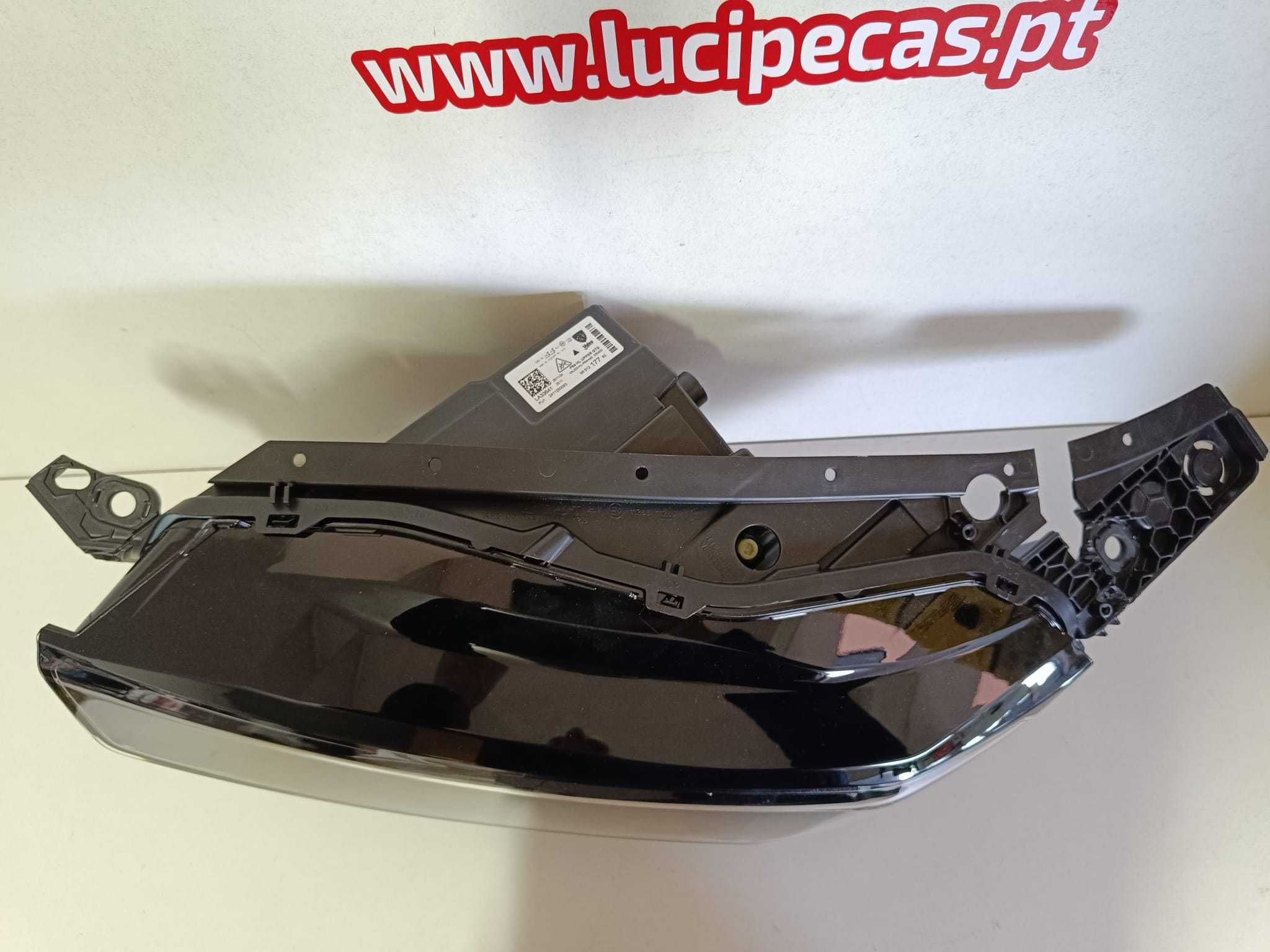 Ótica esquerda - Peugeot e-3008 | 128014