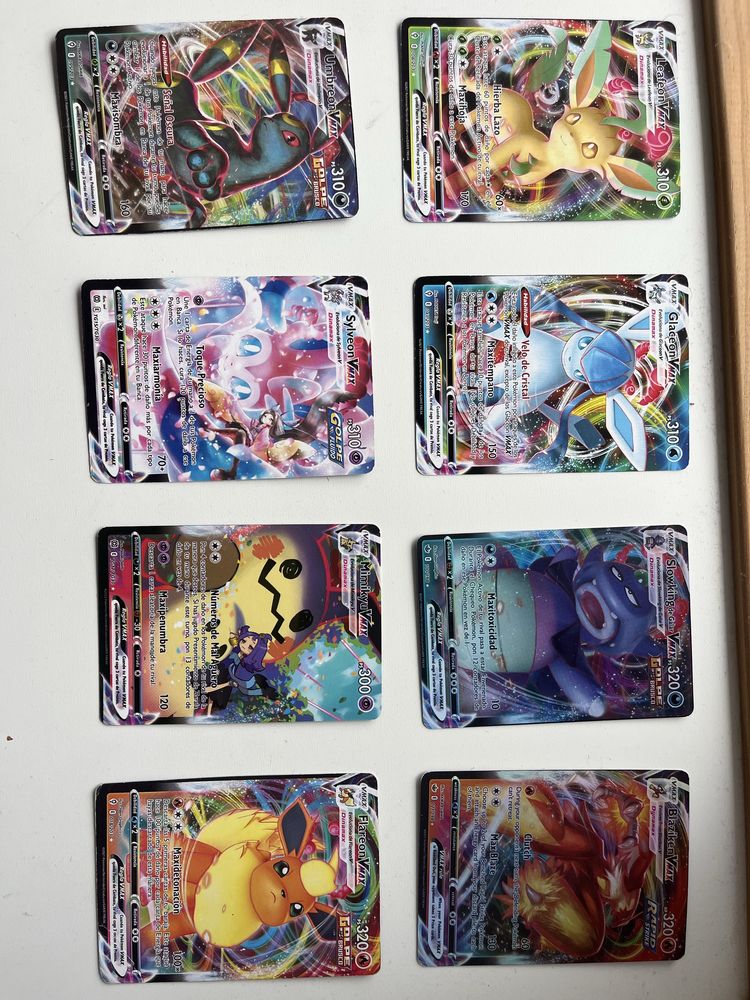 Pack 26 cartas pokemon Vmax (contém cartas rainbow)