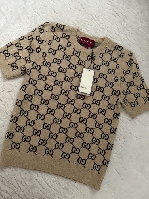 Bkuzka sweterek brąz