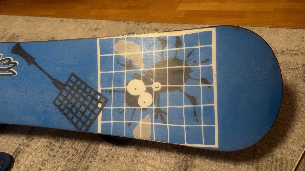 Deska snowboardowa Nidecker Swisengineering 139 cm + wiązania Burton