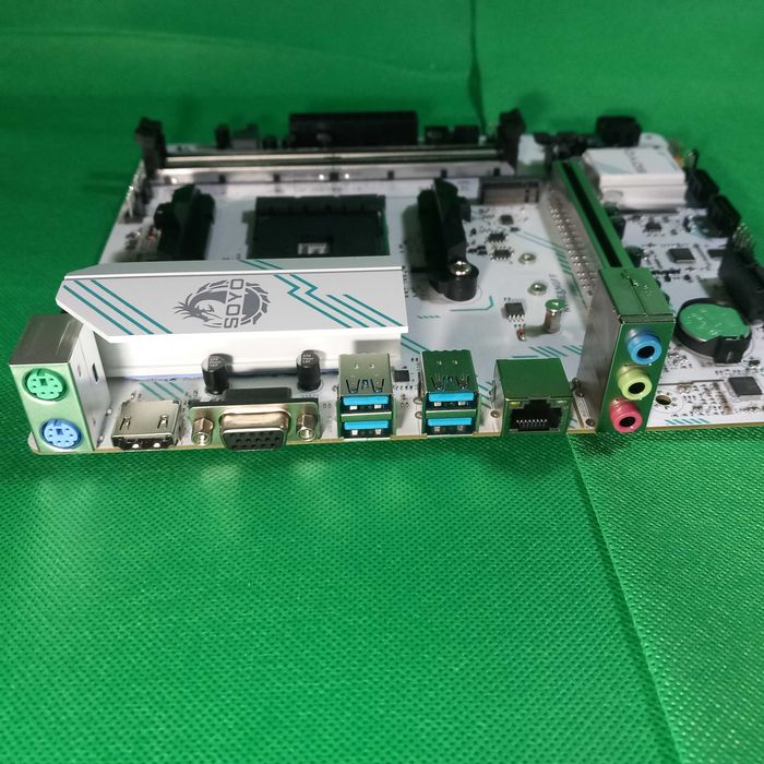 Motherboard AMD B450m