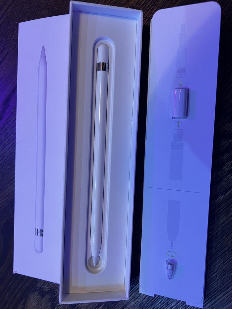 Ipad 10,2 „ 9 gen, 64 GB + apple pencil + logotech combo touch