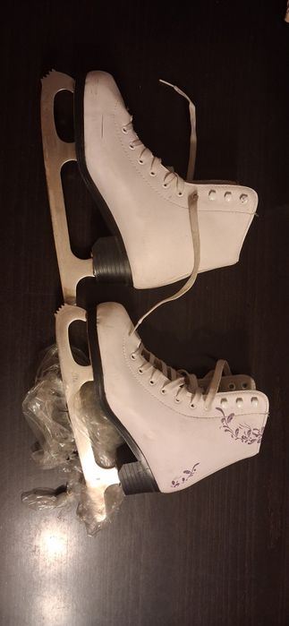Używane łyżwy figurowe rozmiar 37