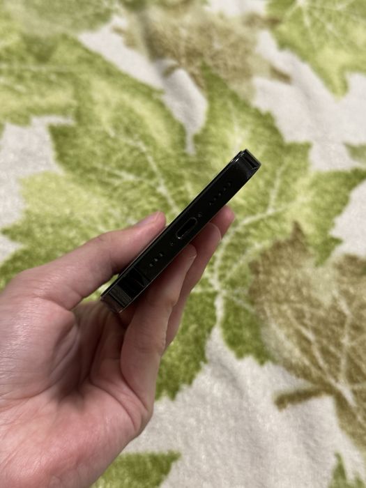 продам iphone 14 pro