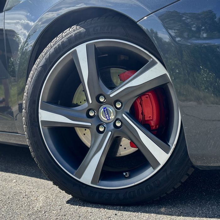 Продам машину Volvo S60 R-Design, 325 кінських сил