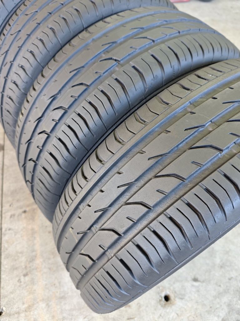 195/60R15 Continental