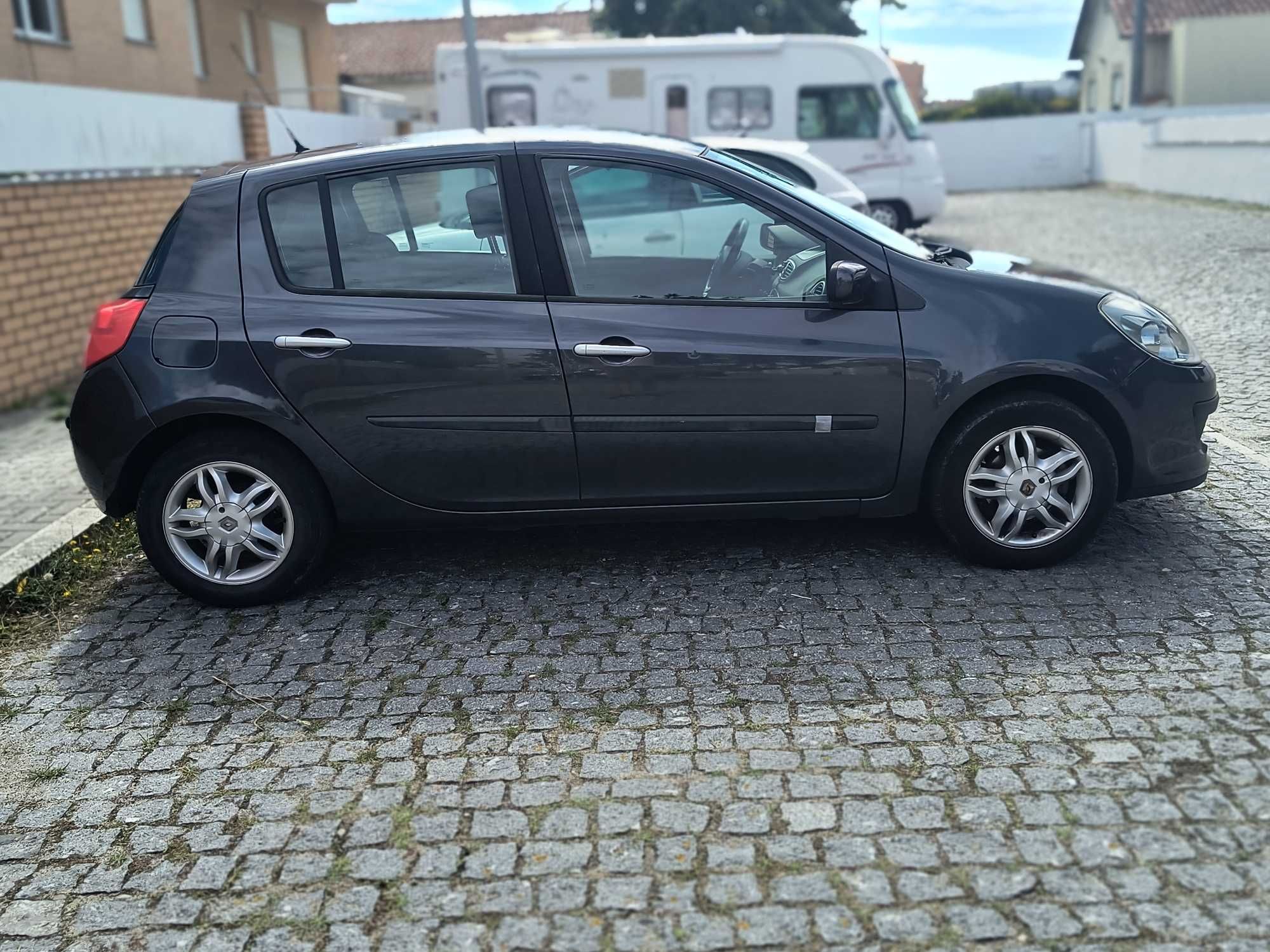 Renault Clio III 2008