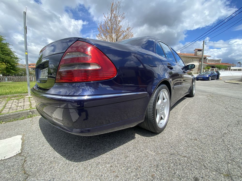 Mercedes Benz E220 CDI Avangarde