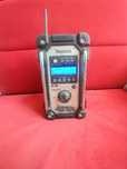 Radio budowlane makita dmr109