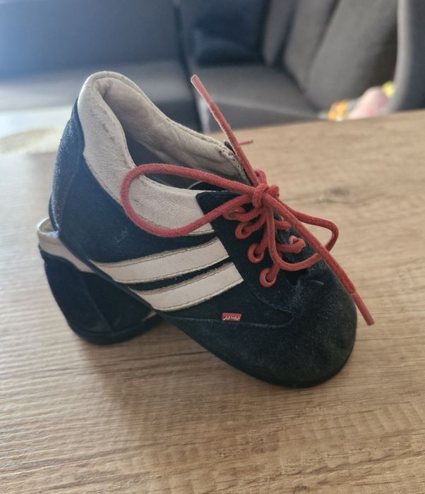 Emel rozmiar 22 granatowe