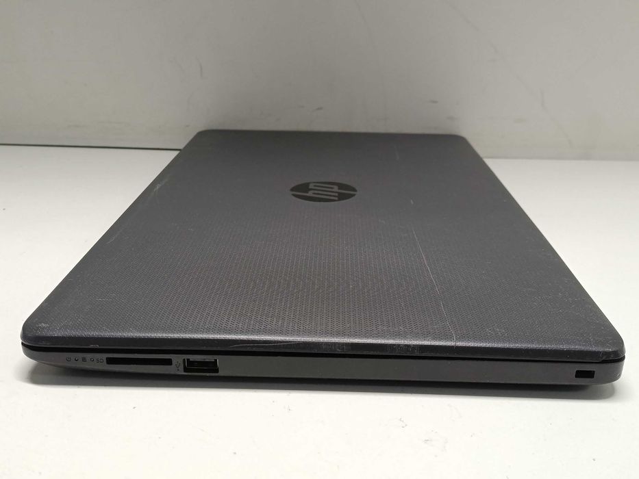 Ноутбук HP 250 G7  15.6"  i5-8265U  8GB DDR4 / 256GB SSD / WebCam