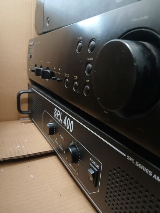 Material de com colunas amplificadores subwoofer