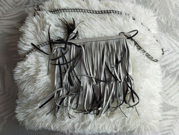 Srebrno-czarna torebka z frędzelkami H&M