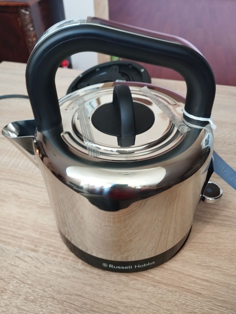 Електрочайник Russell hobbs 26420-70