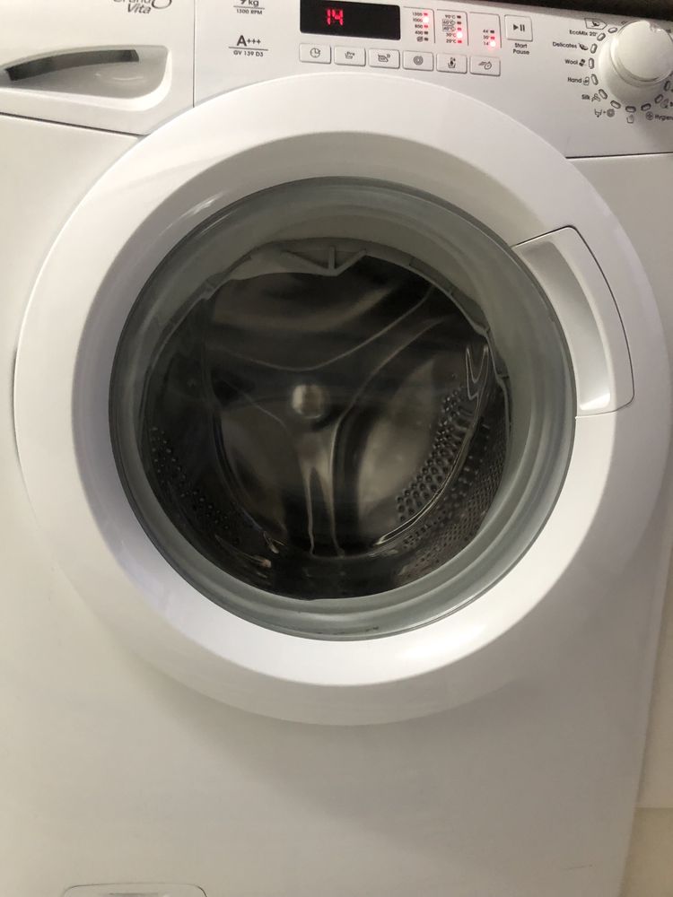 Máquina de lavar roupa 9kg