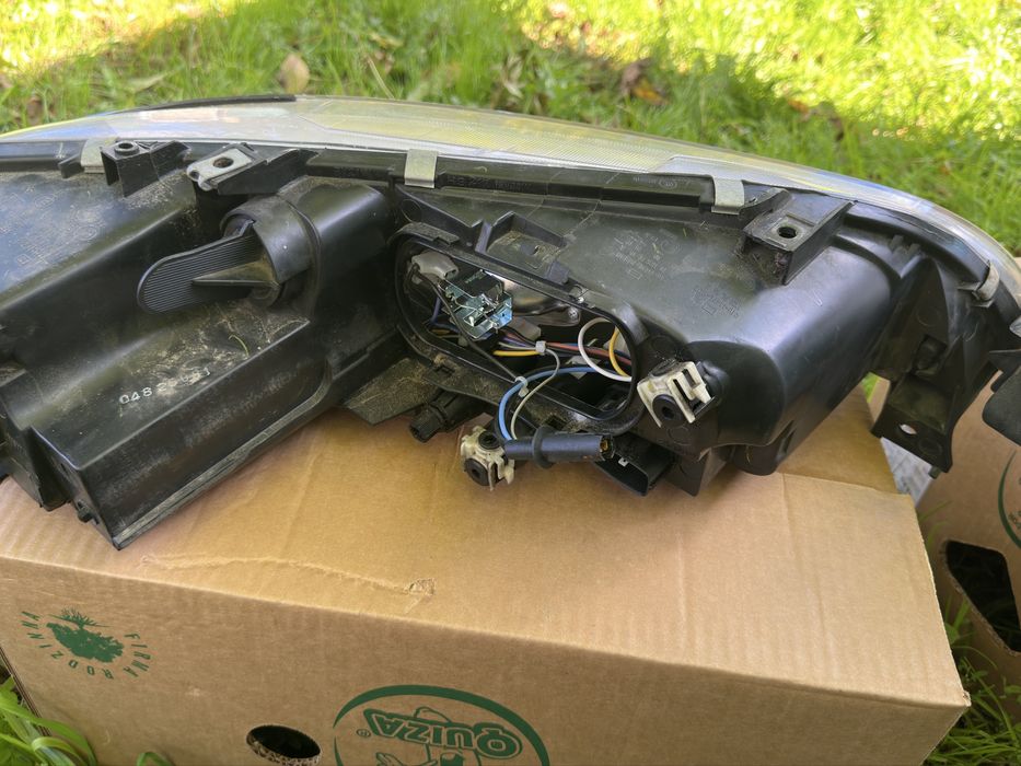 Lampa lewy, prawy przód Mazda6 I GG, GY DEPO