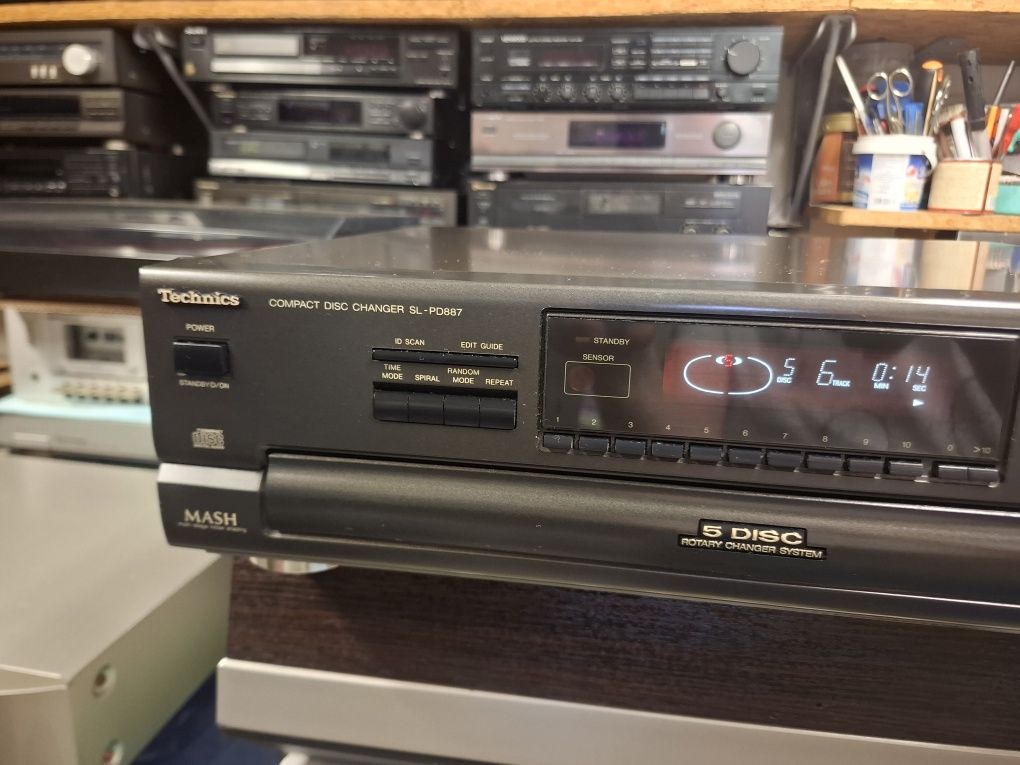 Zmieniarka Technics SL-PD887