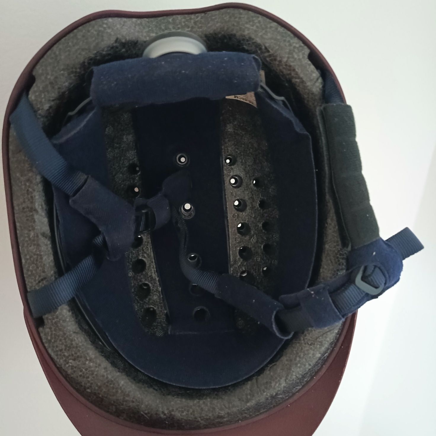 Kask jeździecki Fouganza roz 55-58 cm