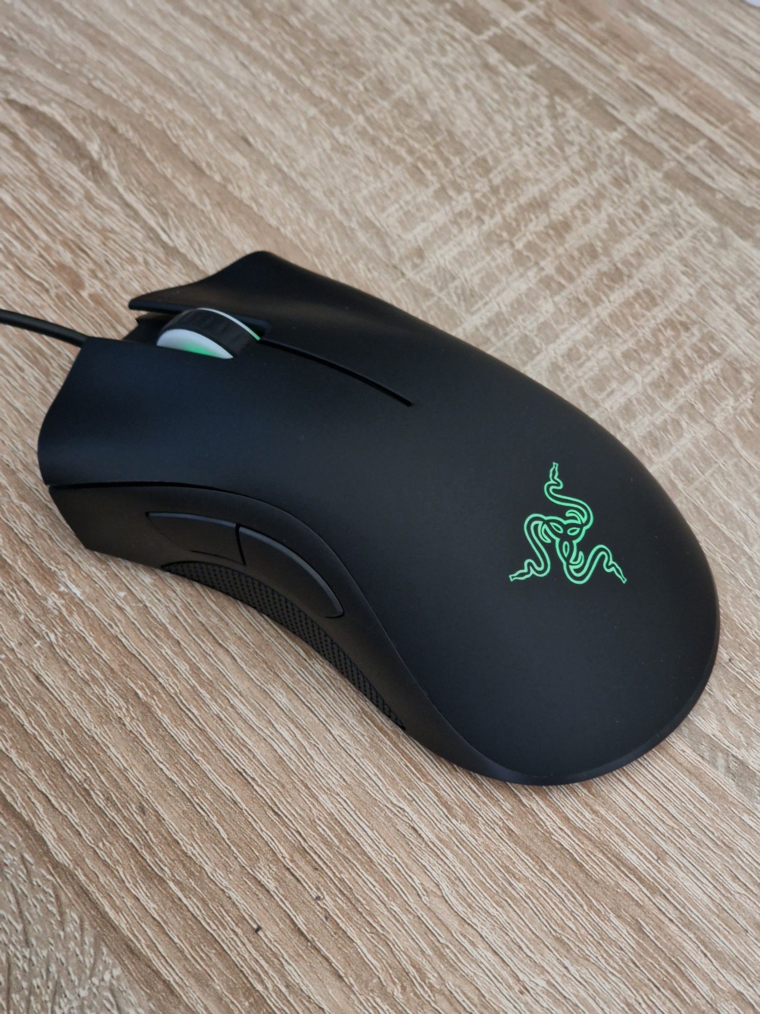 НОВАЯ RAZER Deathadder Essentials мышка