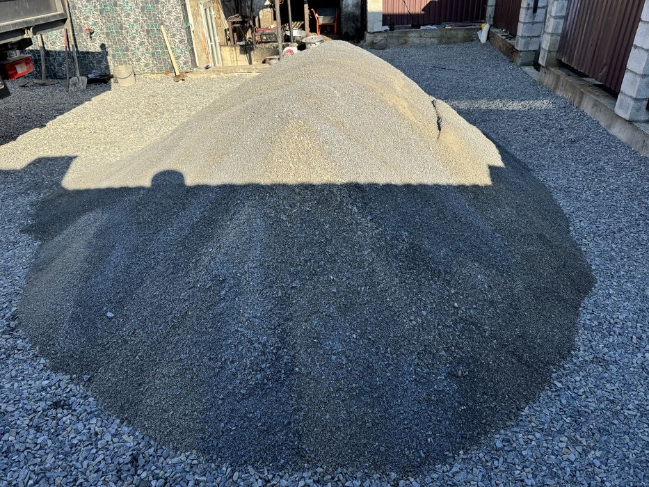 Пісок,щебень,отсев,вивіз смття.доставка,вантажні перевезення