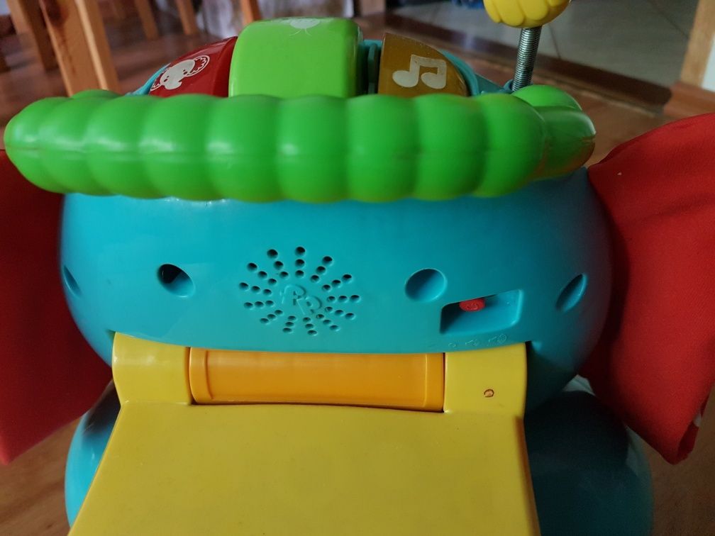 Jeździk dla dzieci słoń fisher price