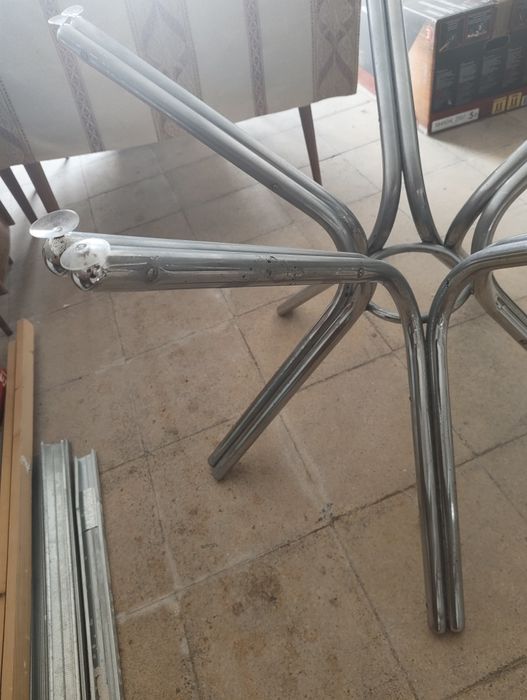 Mesa tubular estrutura sem tampo