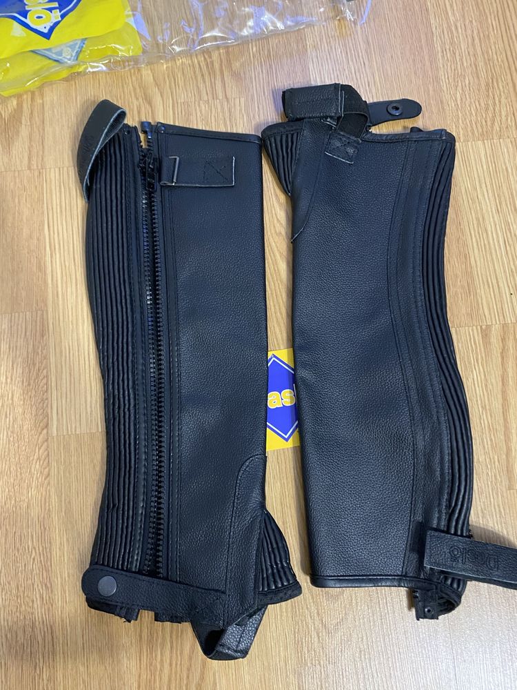 КРАГИ шкіряні Daslo для верхової їзди, size M