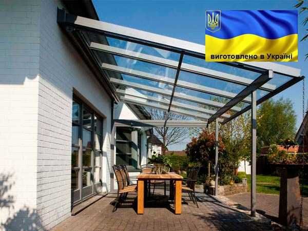 Навіс зі скла, скляний козирок. Навес из стекла, стеклянный козырек.