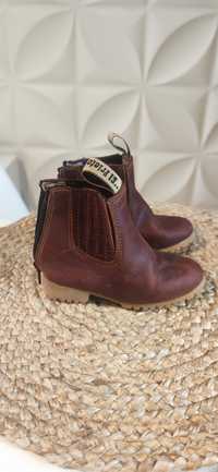 Botas menina castanhas