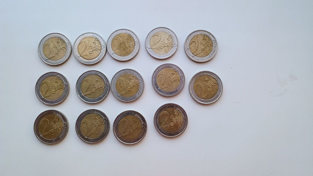 Монеты 2 евро продам