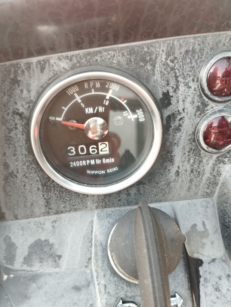 Yanmar YM1510 /// frese /// 4x2 /// 3 cilindros