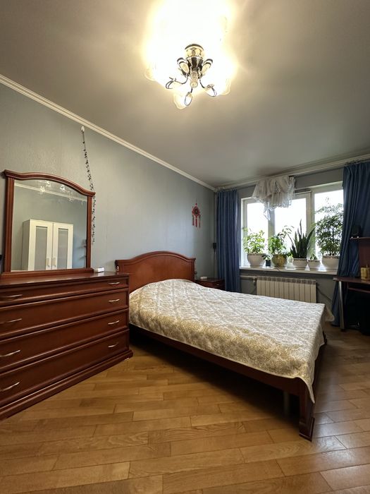 Продаж 3-к квартири Радунська 9Б Троєщина Деснянський район
