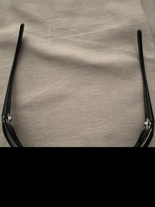 Óculos de sol, lentes esverdeadas