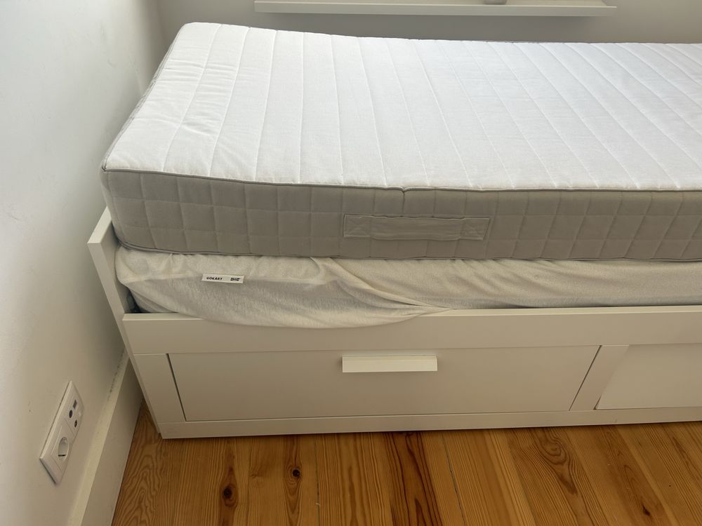 Cama brimmes extensivel ikea solteiro e 2 colchoes