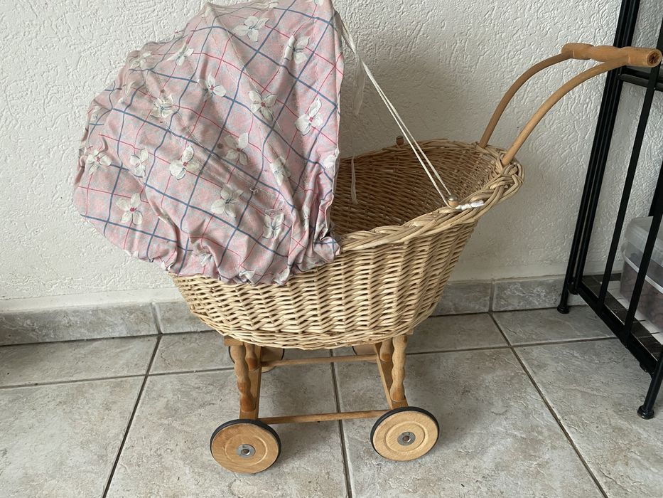 Дитяча німецька кукольна коляска, коник