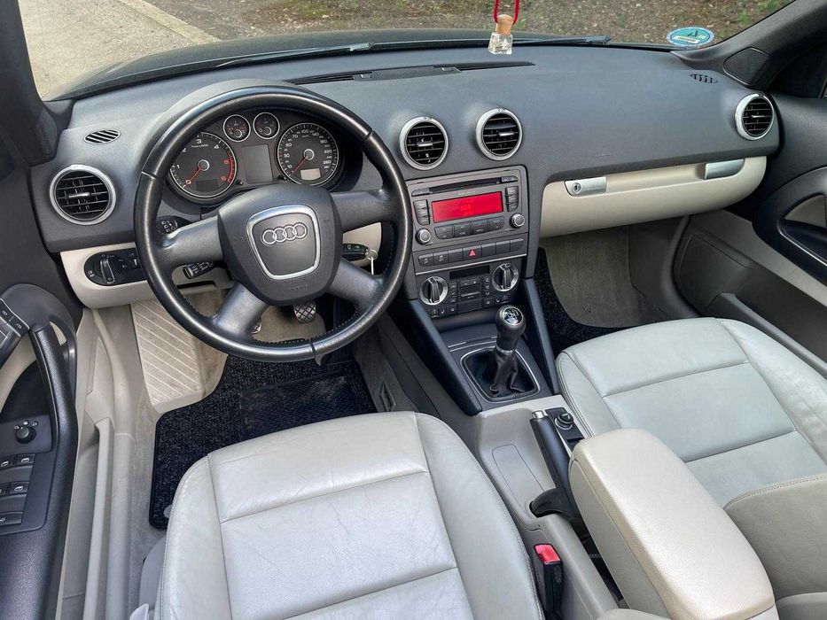 Audi A3 Cabrio 1.6 TDi 105cv Sport