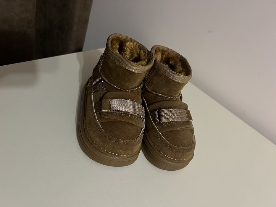 Угги дитячі 23 р на замок