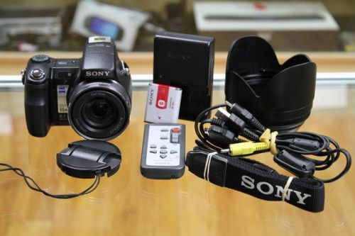 Абсолютно новый фотоаппарат Sony DSC-H7 Cyber-Shot