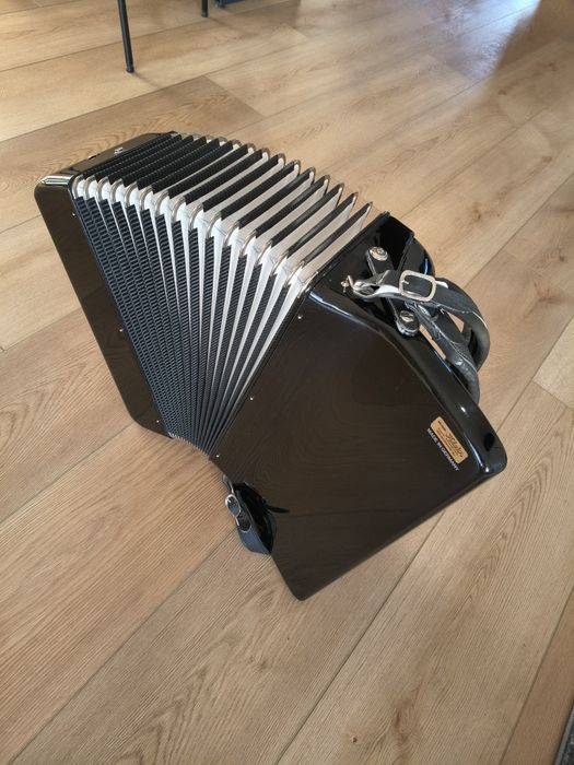 Akordeon Hohner CONCERTO III T 72 basy 3, stan,jak NÓWKA!