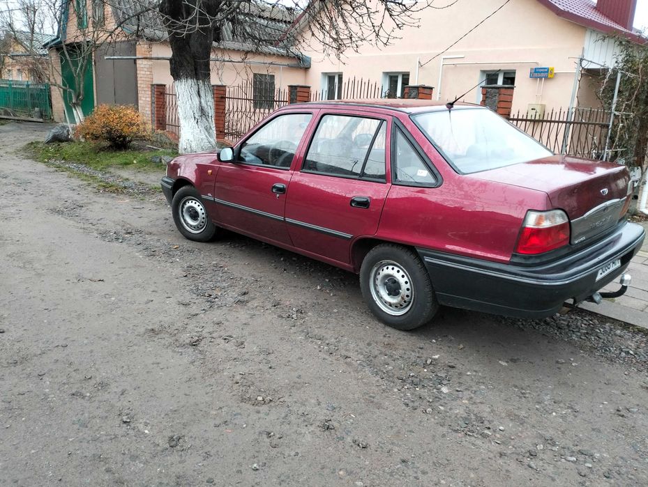 інклюзивне авто DAEWOO NEXIA