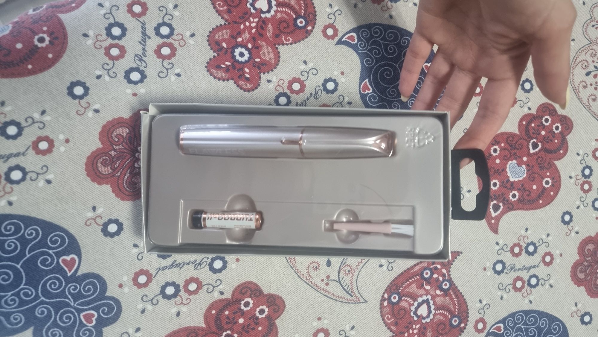 Flawless Brows -Depuladora Sobrancelhas
