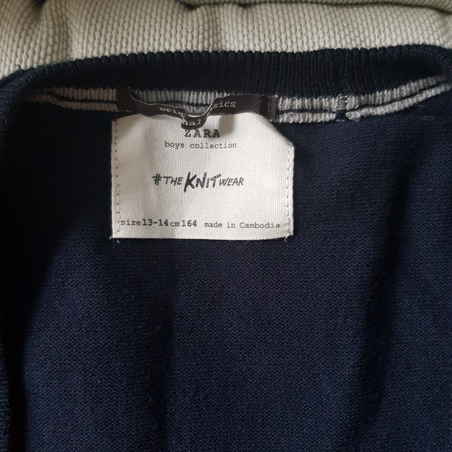 Swetr ZARA granatowy rozmiar 164