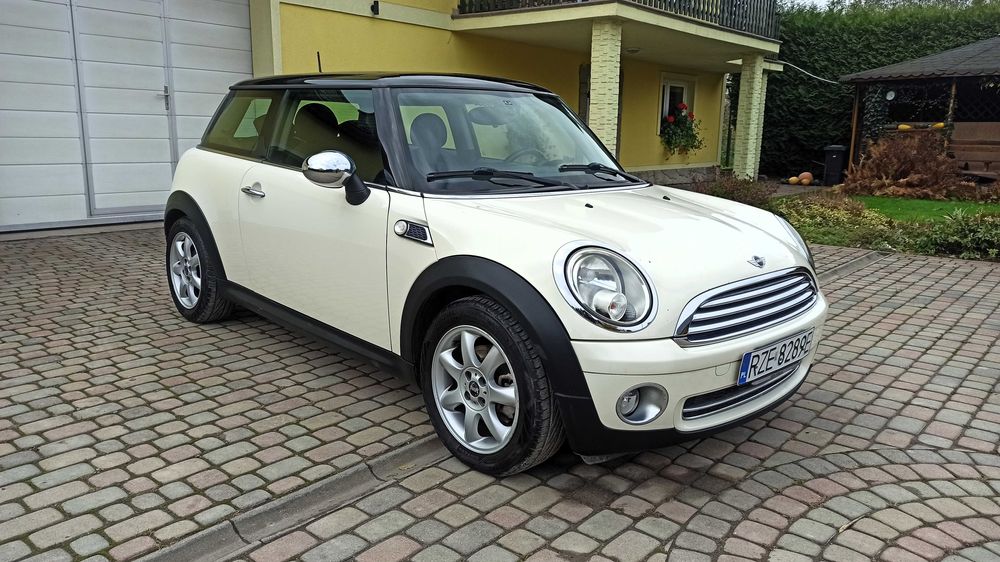 Mini Cooper R56 One 1.6 122KM Manual Benzyna Zadbany S Bez rdzy