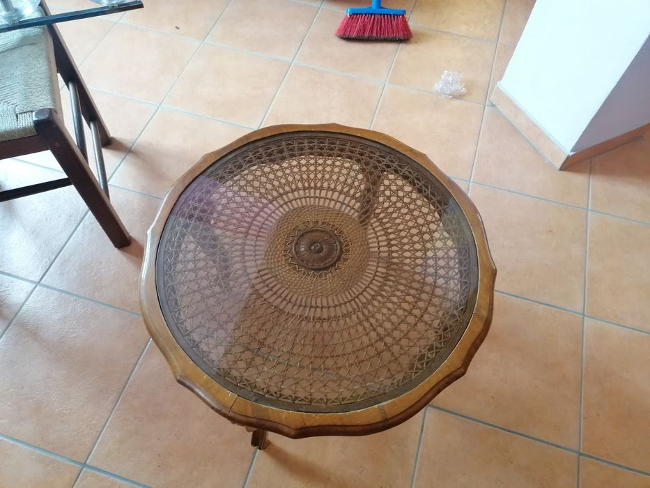Vendo mesinhas de apoio